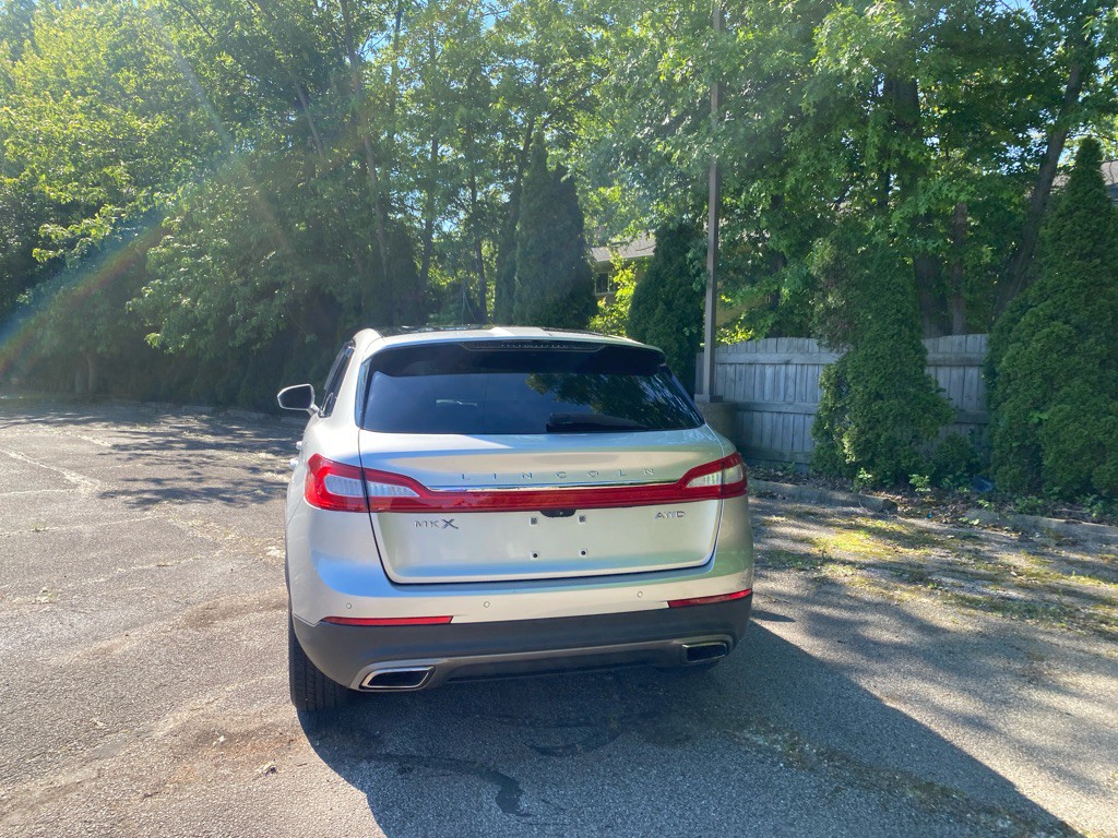 2016 Lincoln MKX Image 4