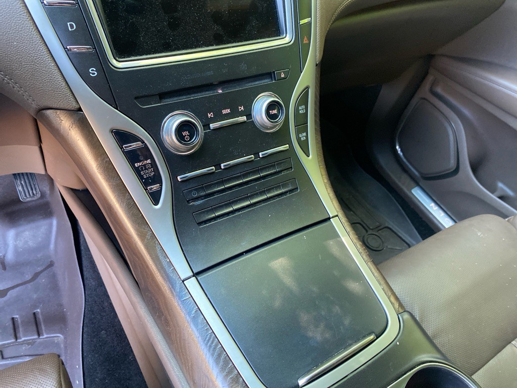 2016 Lincoln MKX Image 16
