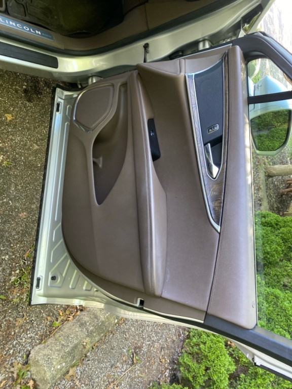 2016 Lincoln MKX Image 25