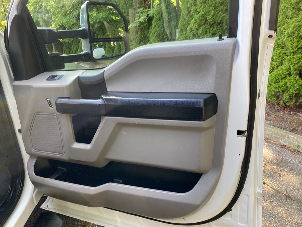 2017 Ford F-350 Image 20