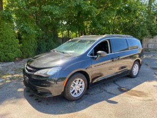 Image for 2020 Chrysler Voyager LXI ID: 7500564