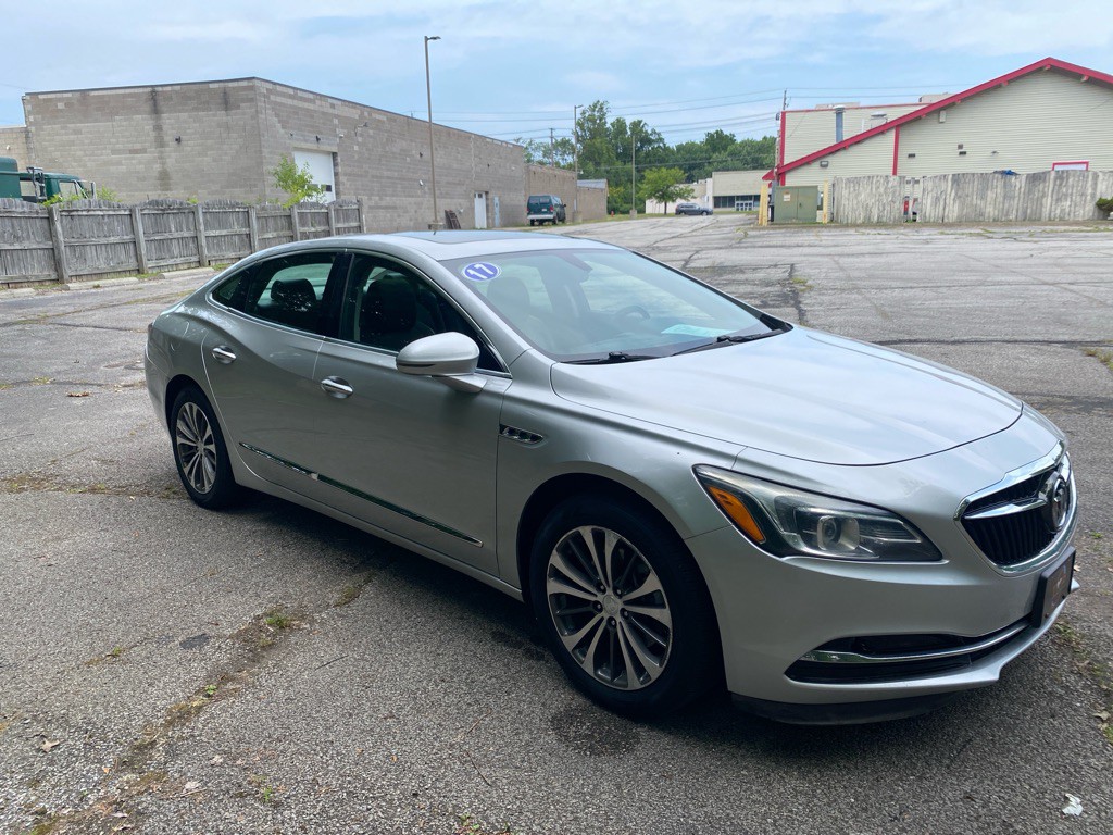 2017 Buick Lacrosse Image 7
