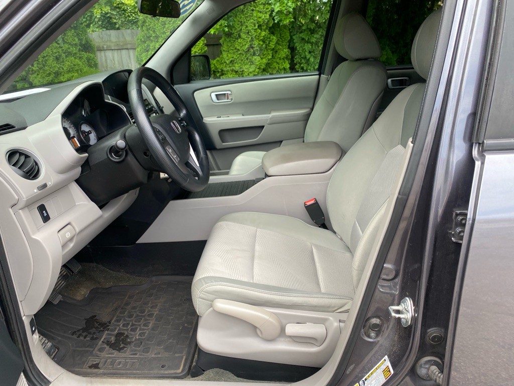 2015 Honda Pilot Image 9
