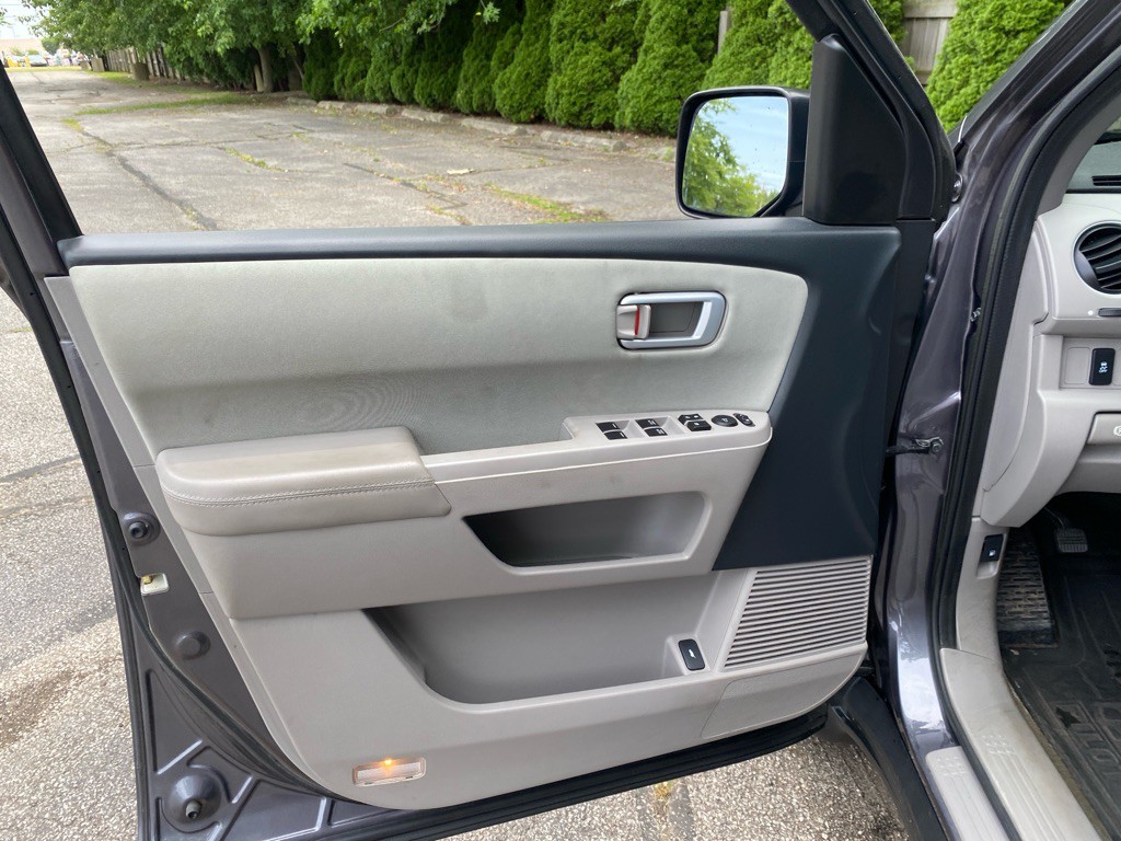 2015 Honda Pilot Image 10