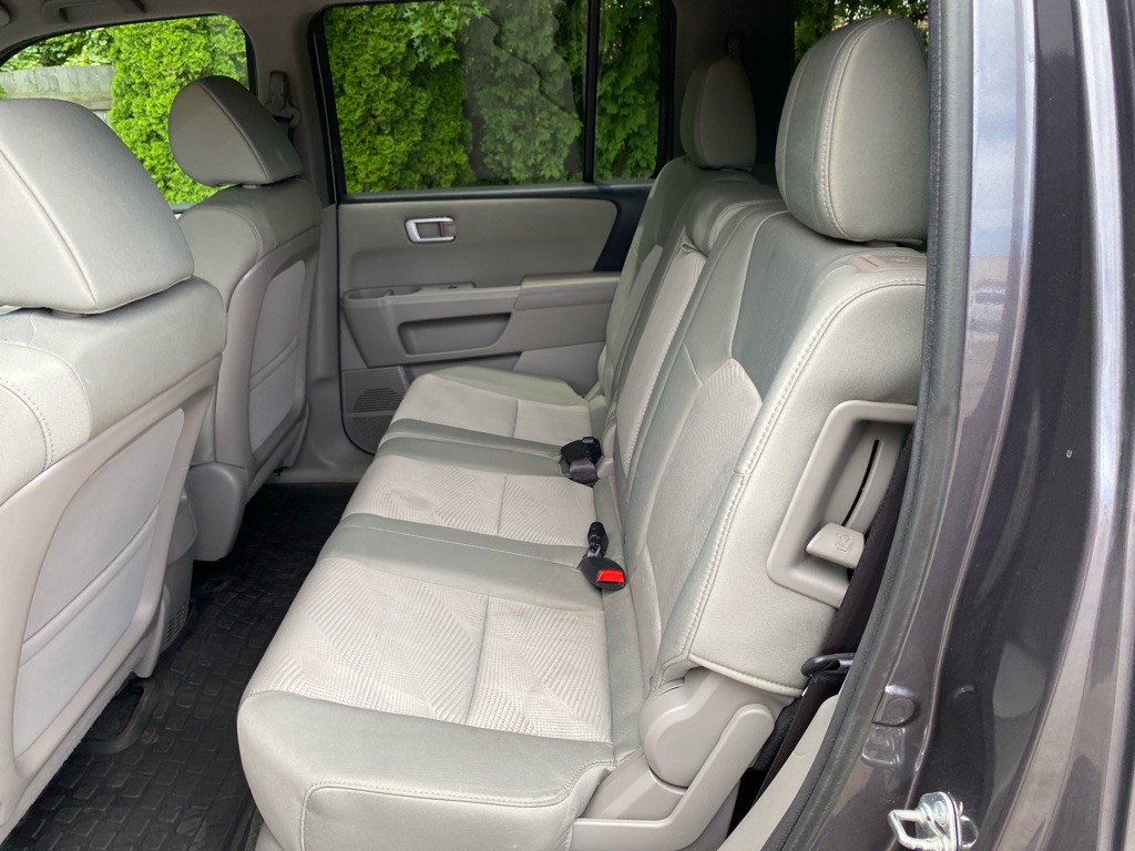 2015 Honda Pilot Image 19
