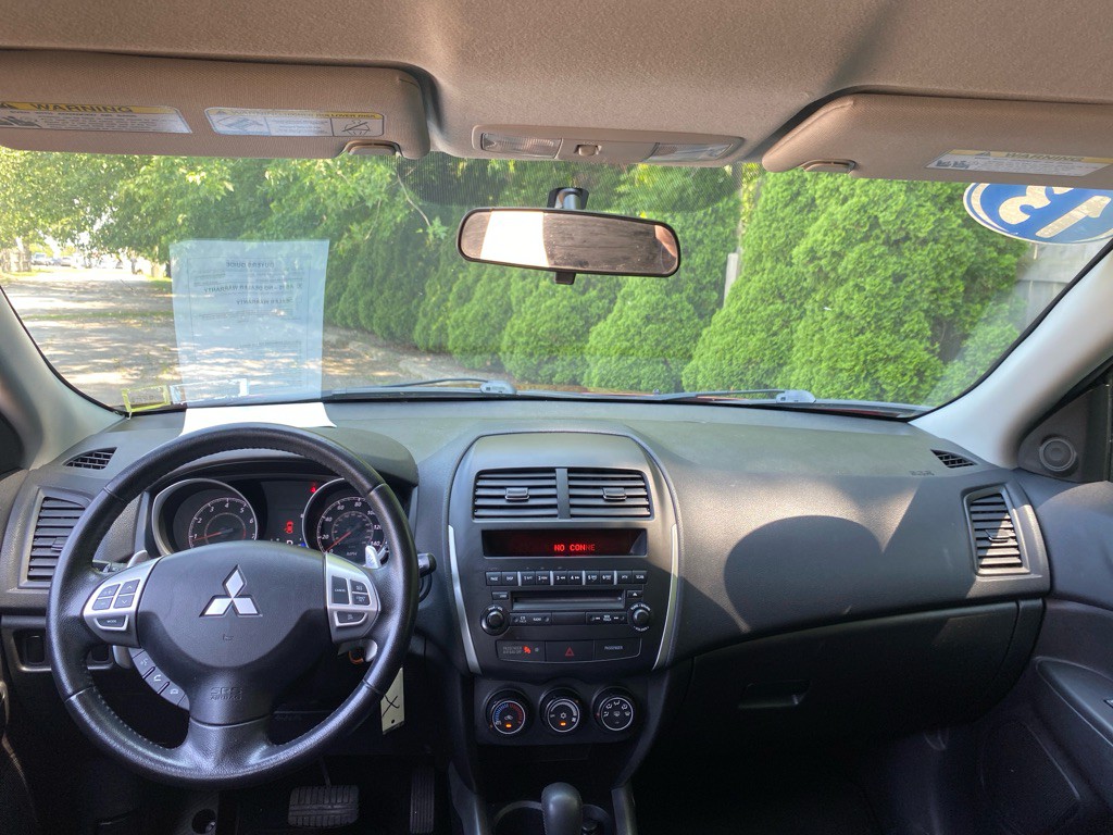 2013 Mitsubishi Outlander Image 15