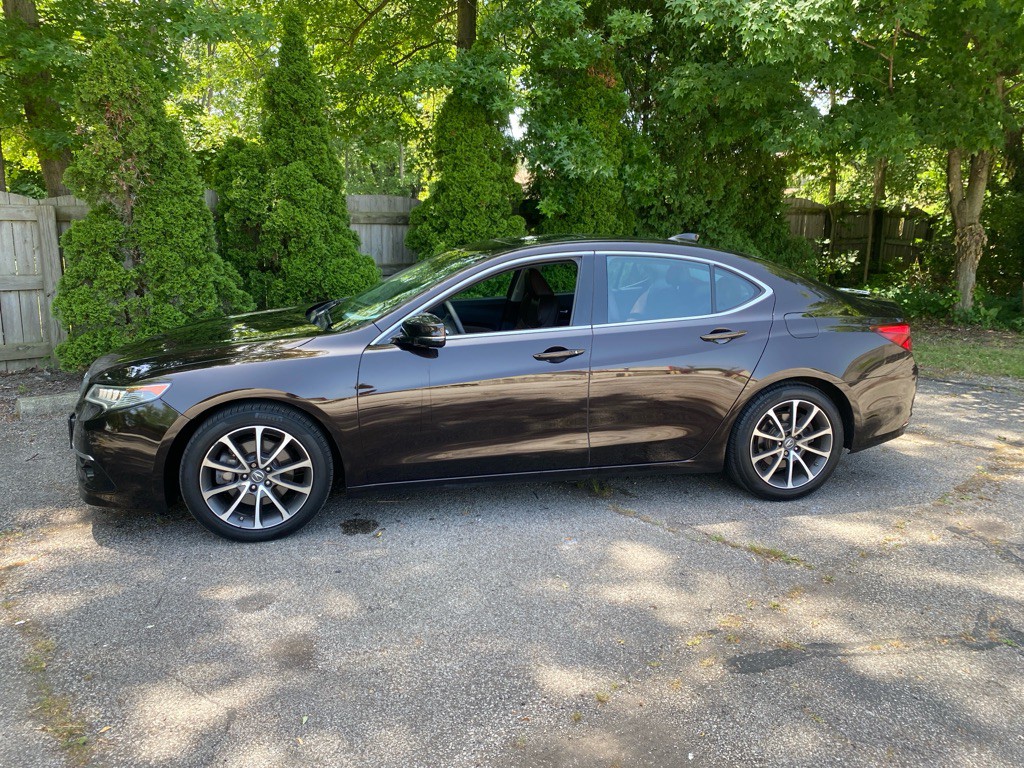 2015 Acura TL Image 2