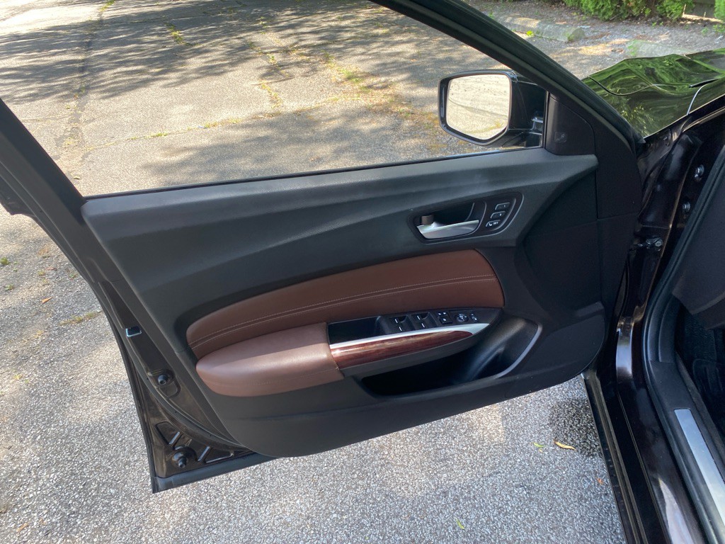 2015 Acura TL Image 11