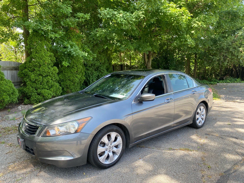 2010 Honda Accord Image 1