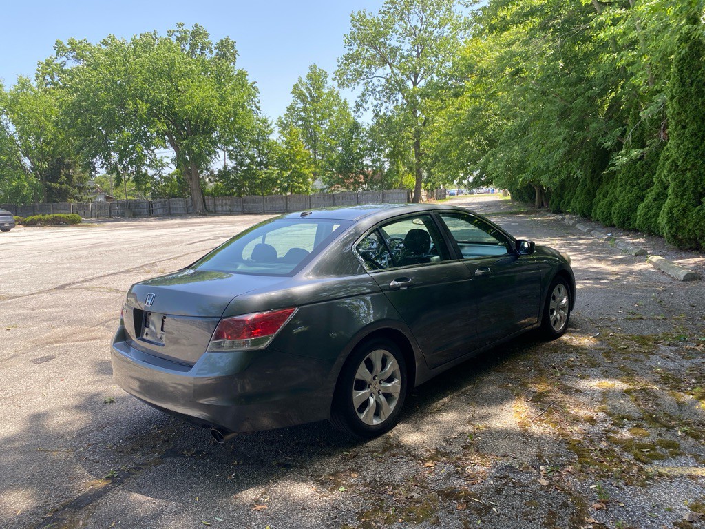 2010 Honda Accord Image 5