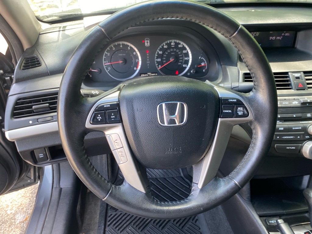 2010 Honda Accord Image 12