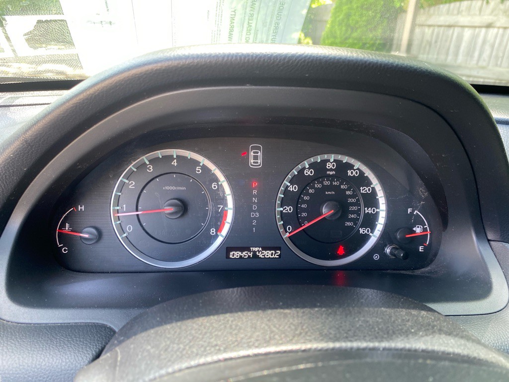 2010 Honda Accord Image 13