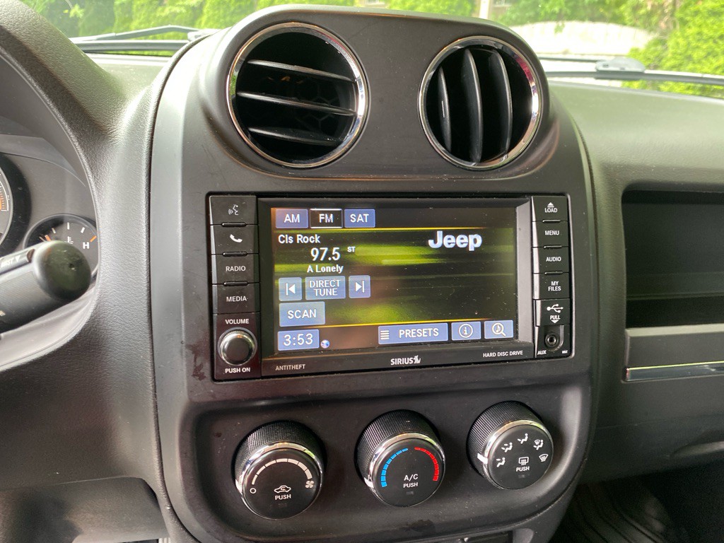 2015 Jeep Patriot Image 13