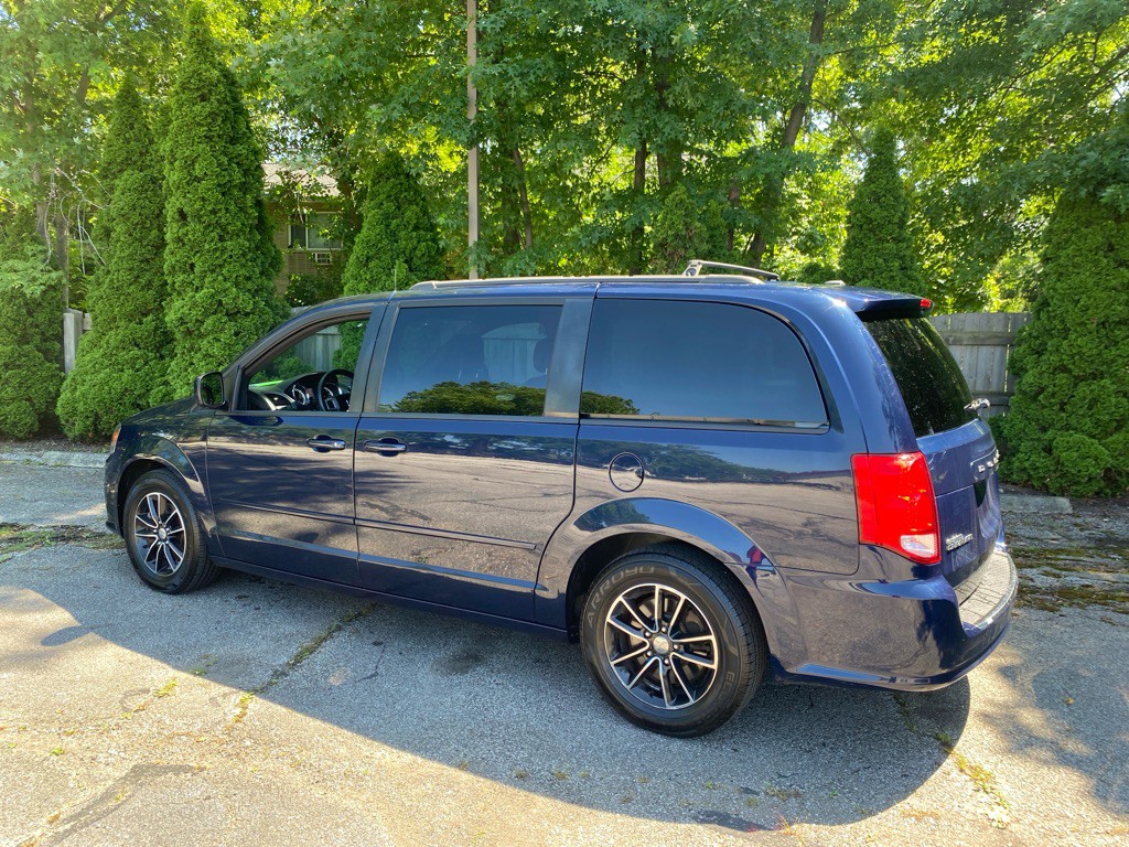 2016 Dodge Grand Caravan Image 3