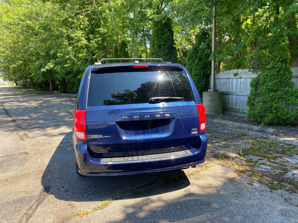 2016 Dodge Grand Caravan Image 4