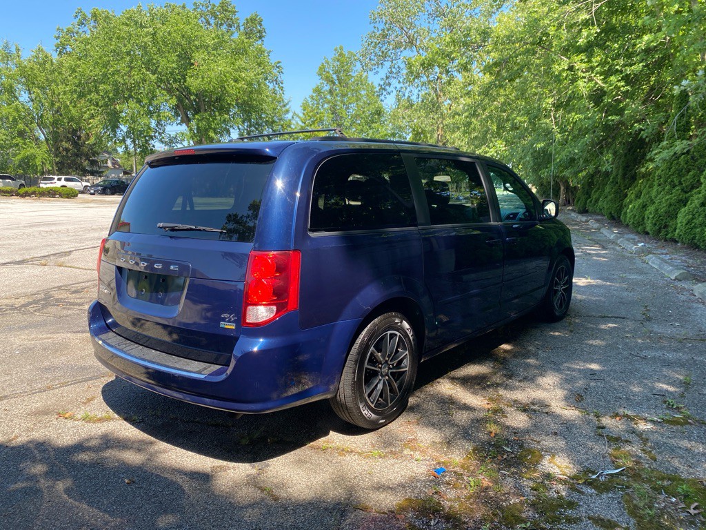 2016 Dodge Grand Caravan Image 5