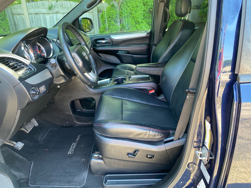 2016 Dodge Grand Caravan Image 9