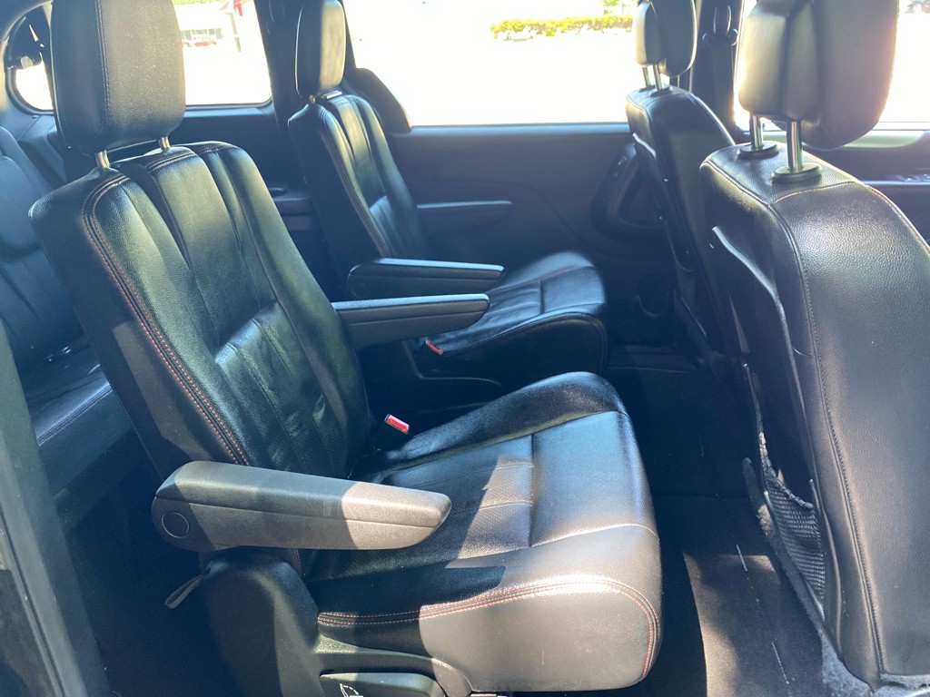 2016 Dodge Grand Caravan Image 19