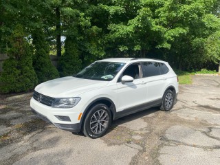 Image for 2020 Volkswagen Tiguan SE ID: 7528367