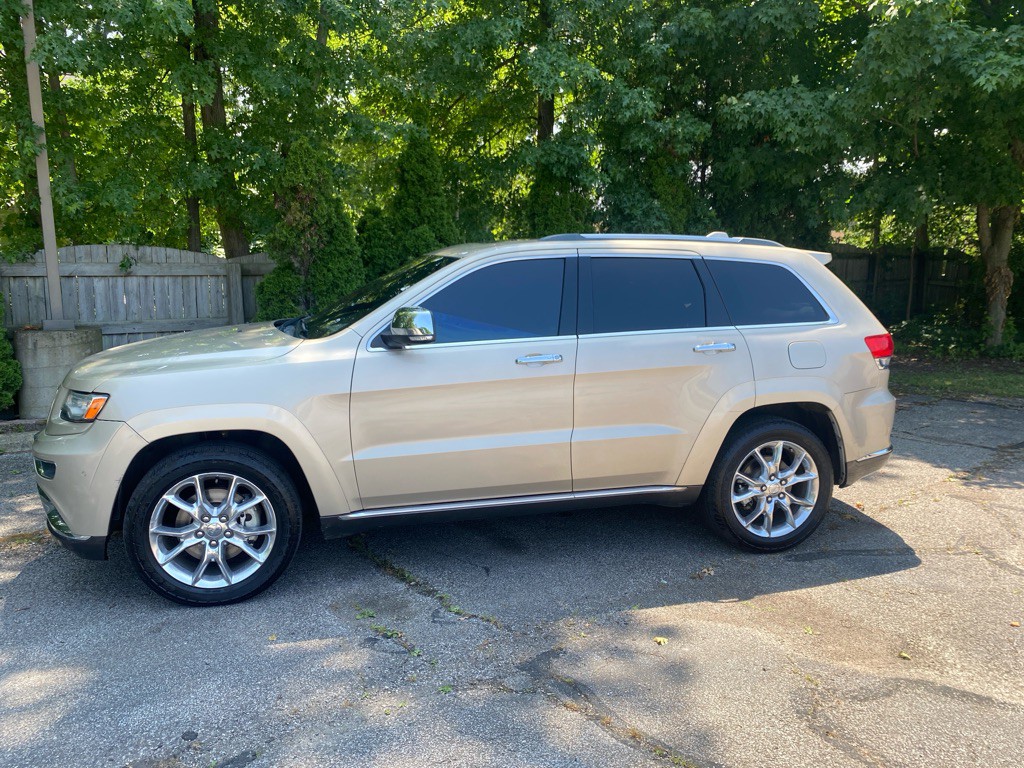 2014 Jeep Grand Cherokee Image 2