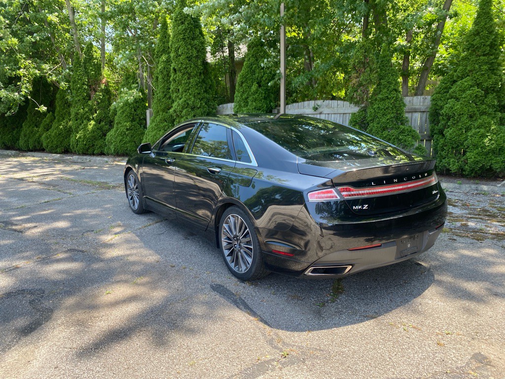 2015 Lincoln MKZ Image 3