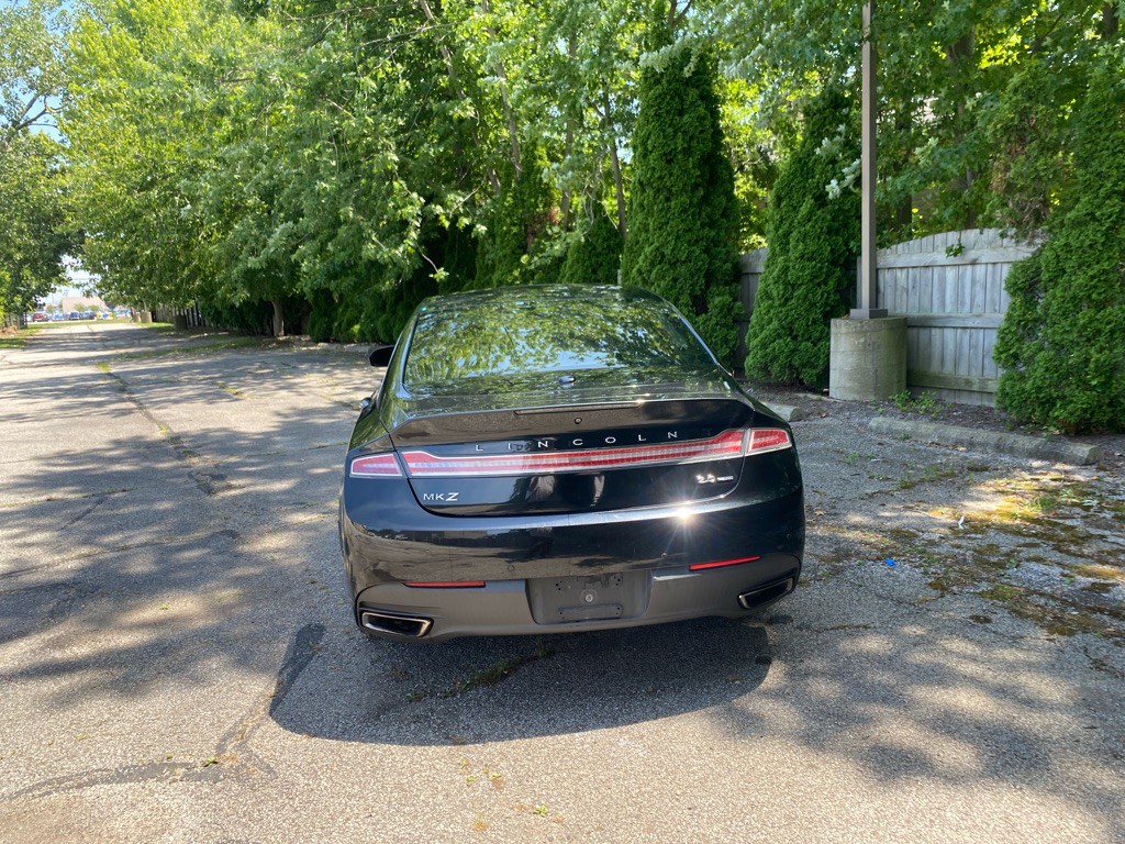 2015 Lincoln MKZ Image 4