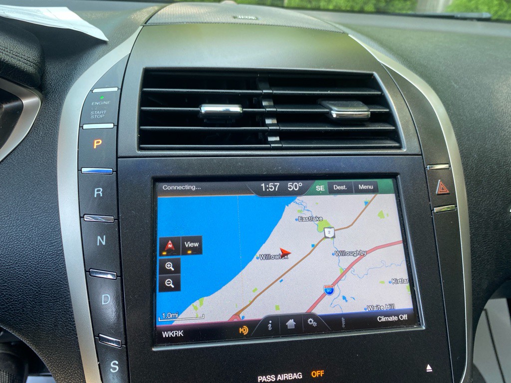 2015 Lincoln MKZ Image 16
