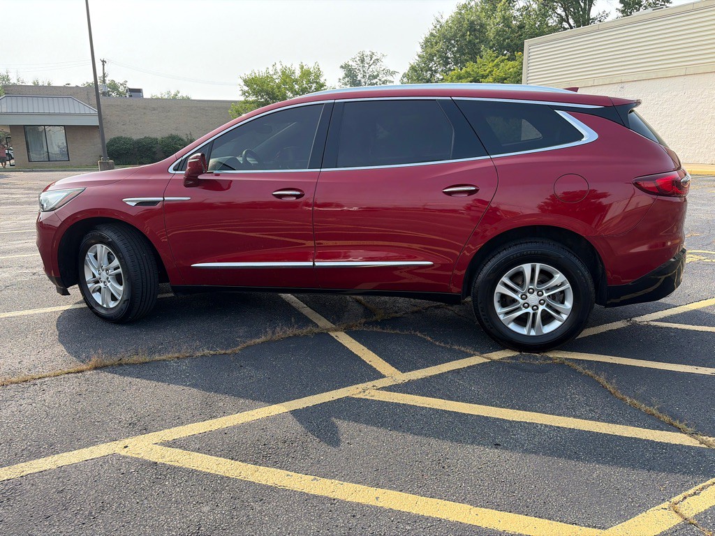 2018 Buick Enclave Image 4
