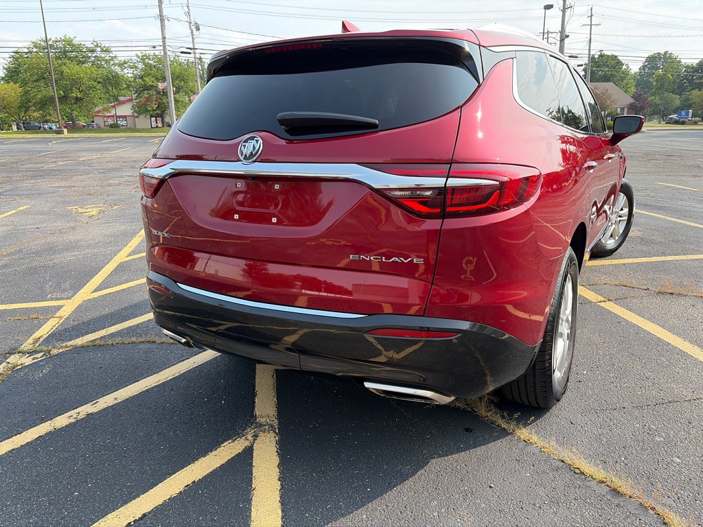 2018 Buick Enclave Image 8