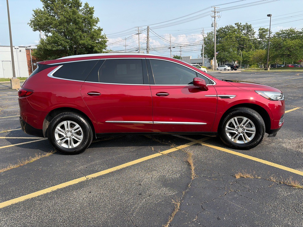 2018 Buick Enclave Image 11