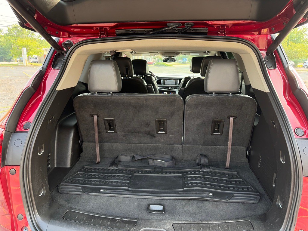2018 Buick Enclave Image 24