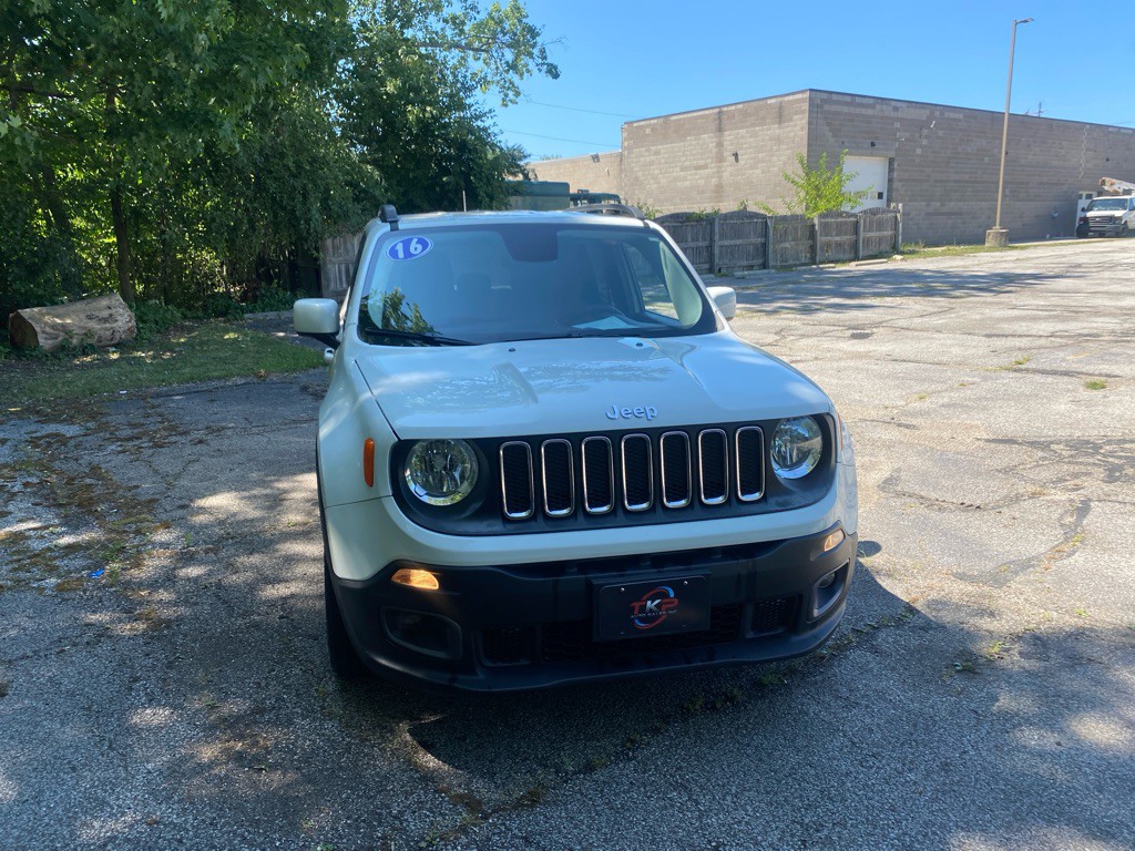 2016 Jeep Renegade Image 8