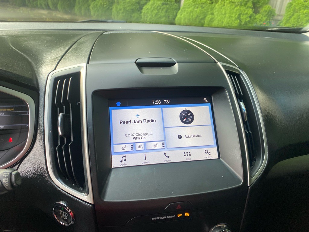 2019 Ford Edge Image 13