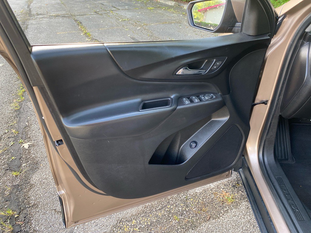 2018 Chevrolet Equinox Image 11