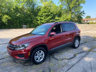 Image for 2015 Volkswagen Tiguan S ID: 7648073