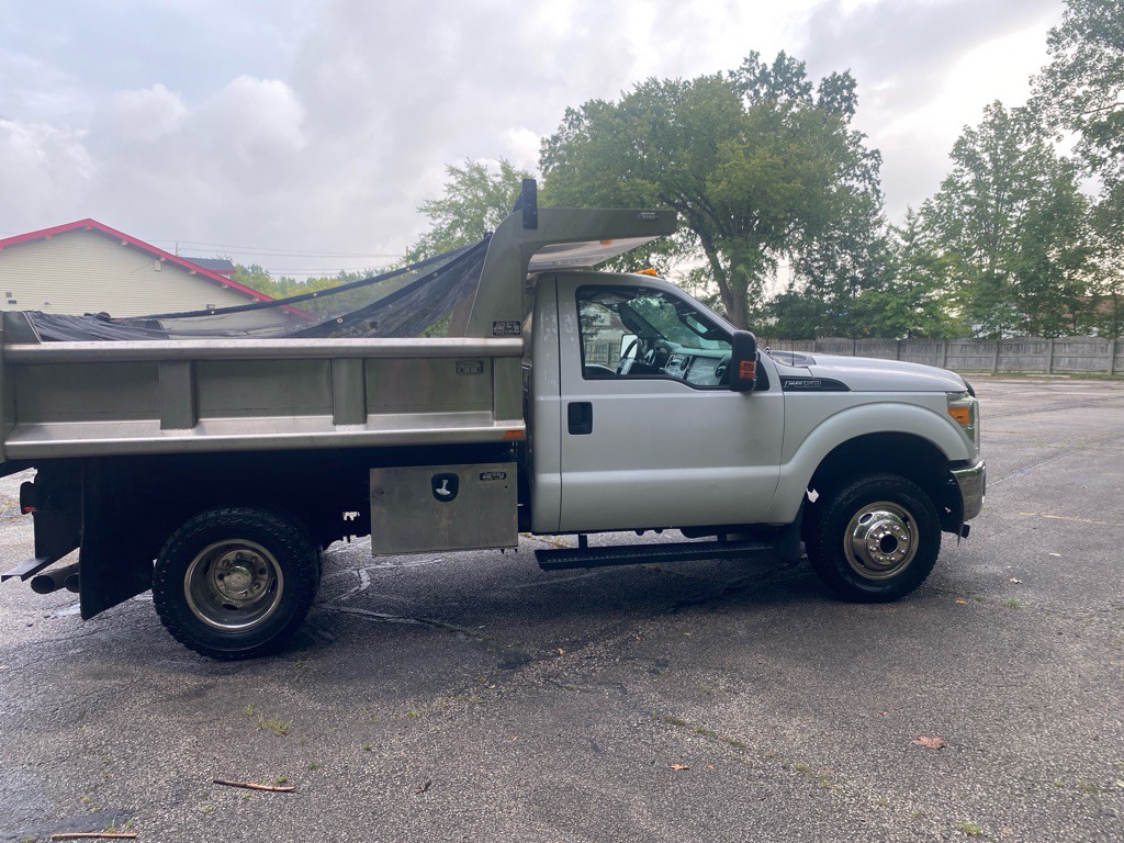2015 Ford F-350 Image 6