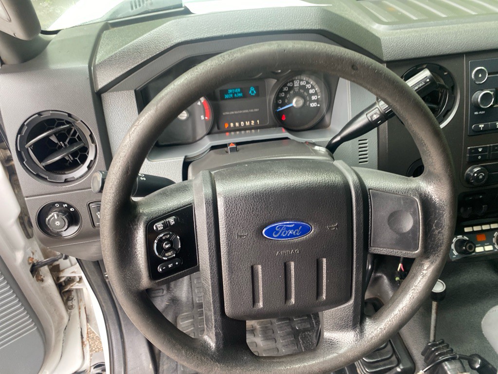 2015 Ford F-350 Image 13