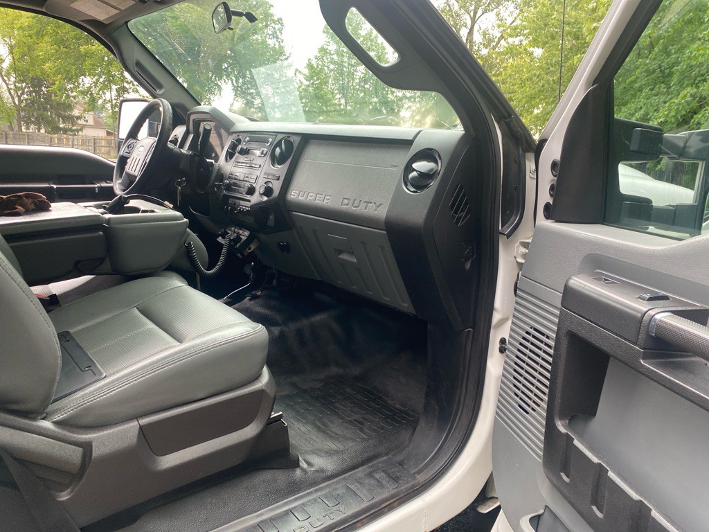 2015 Ford F-350 Image 17
