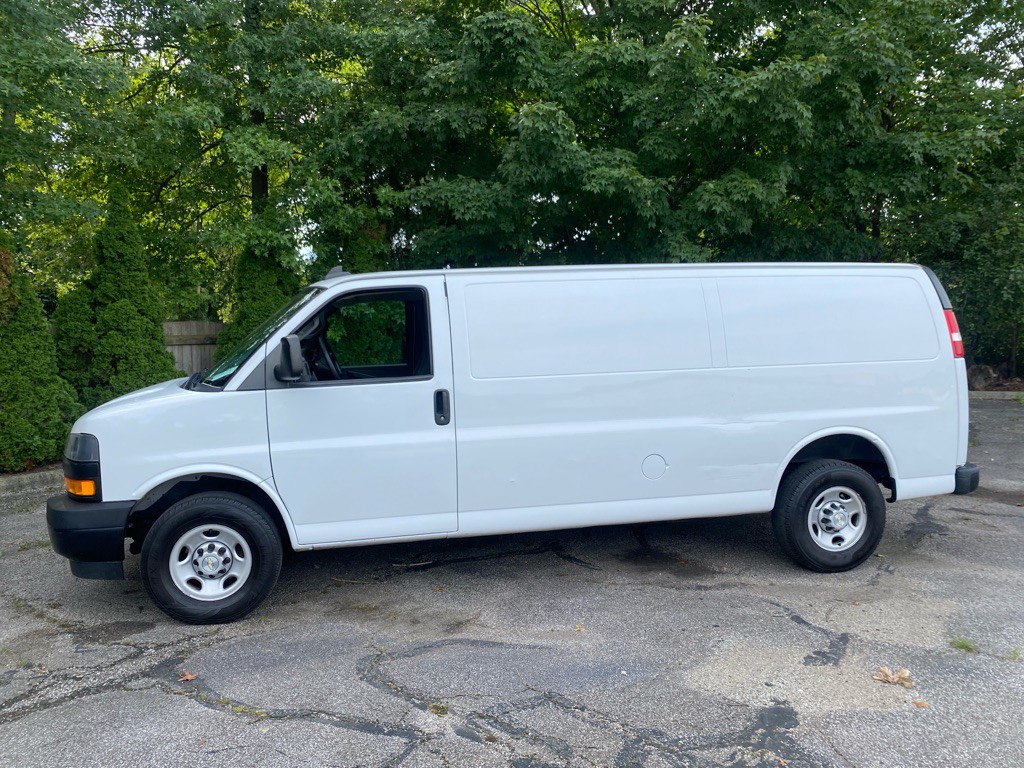2021 Chevrolet Express Image 2