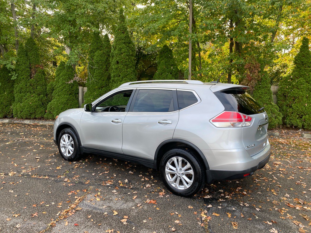 2015 Nissan Rogue Image 3