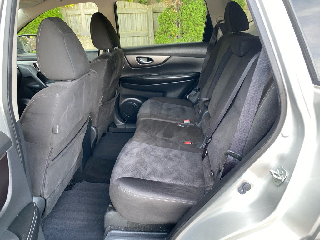 2015 Nissan Rogue Image 19