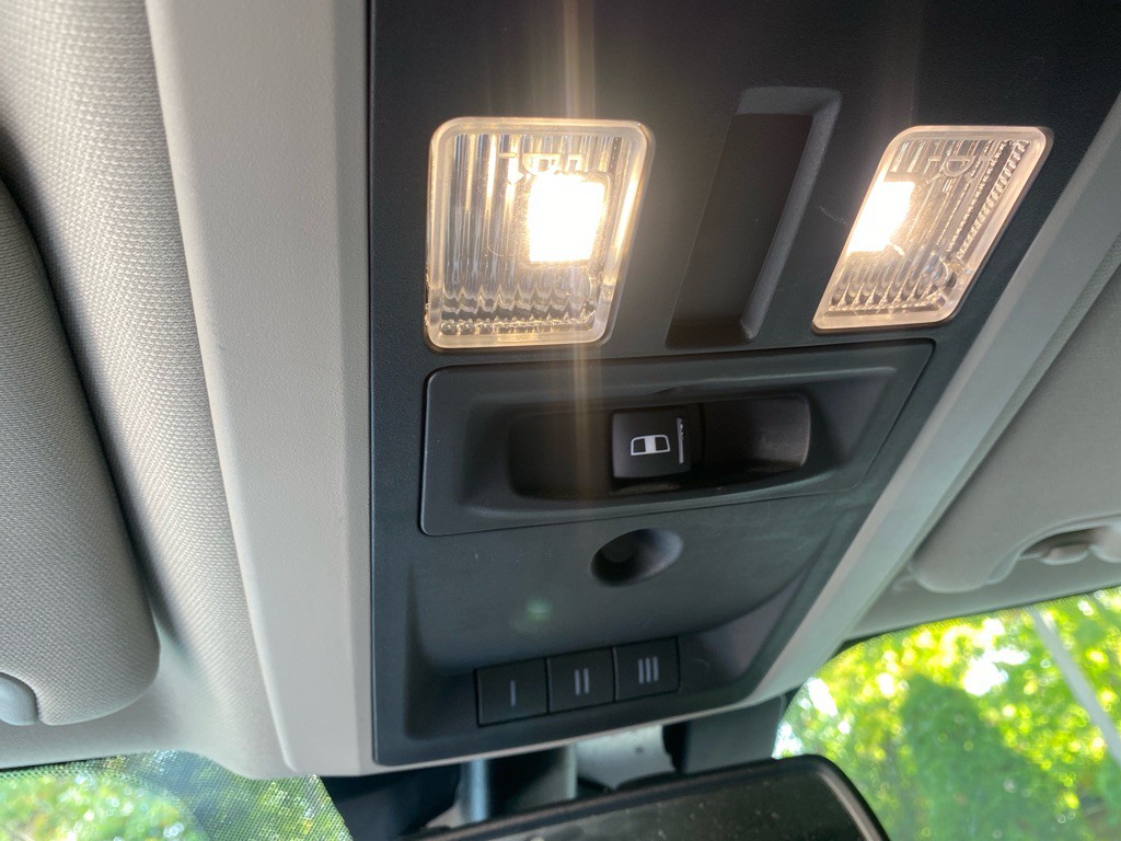 2015 RAM 1500 Image 21