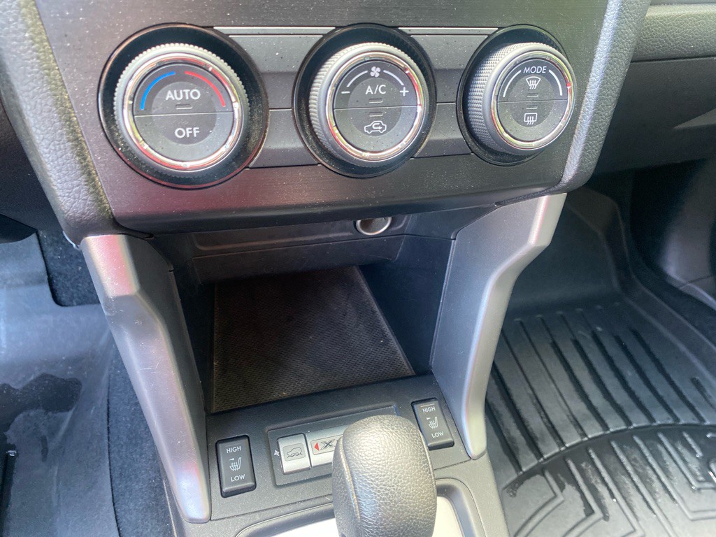 2014 Subaru Forester Image 18