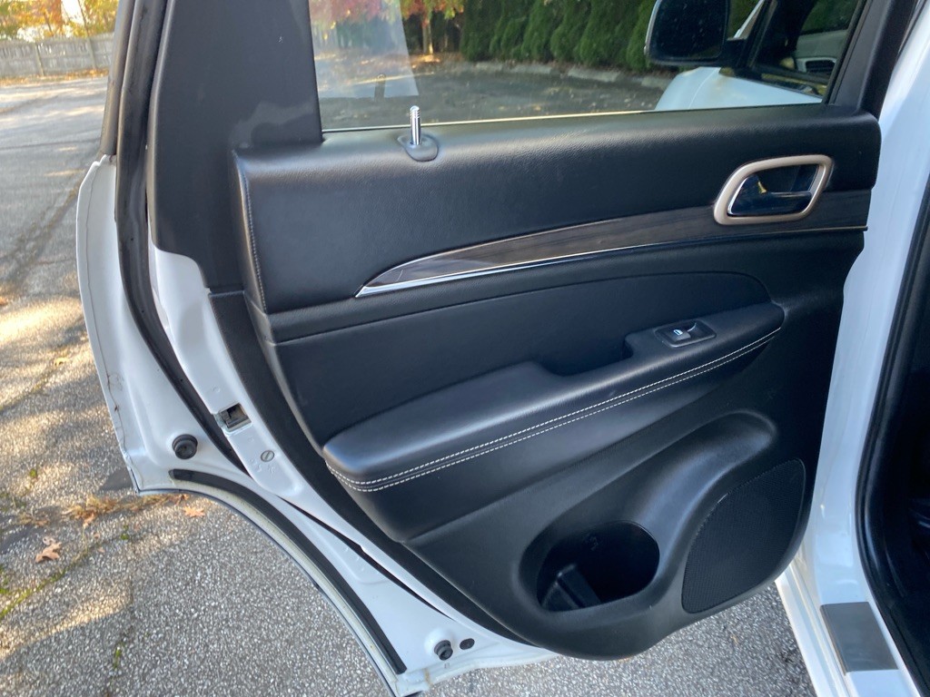 2015 Jeep Grand Cherokee Image 21