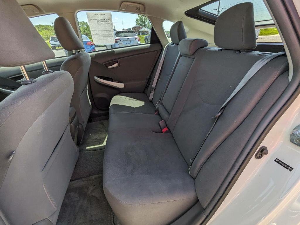 2011 Toyota Prius Image 11