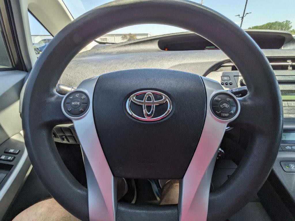 2011 Toyota Prius Image 15