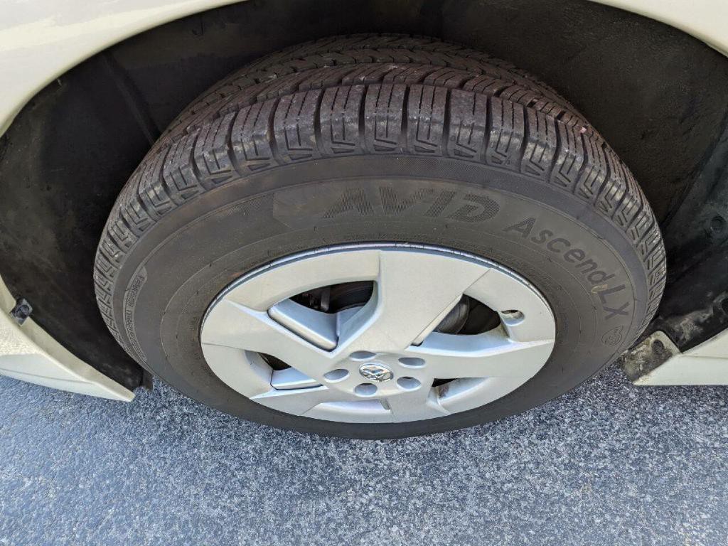 2011 Toyota Prius Image 20