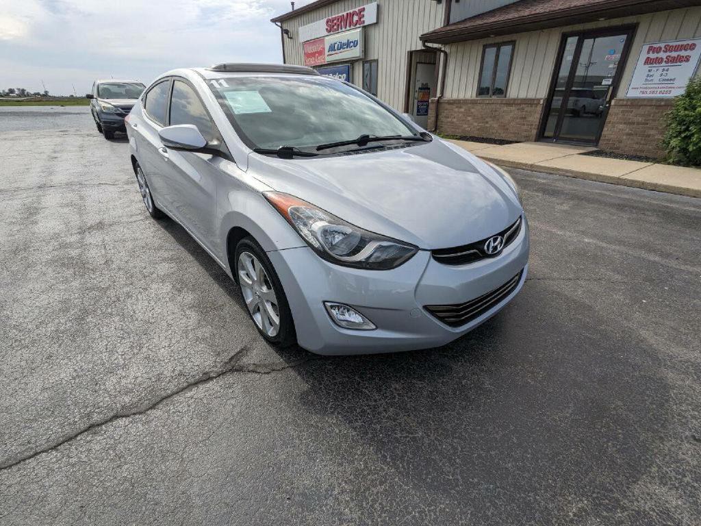 2011 Hyundai Elantra Image 2