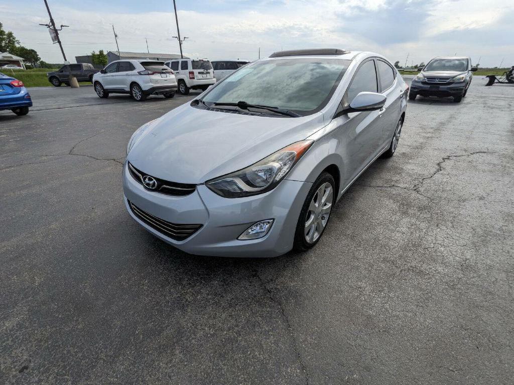 2011 Hyundai Elantra Image 4