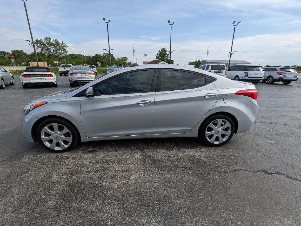 2011 Hyundai Elantra Image 5